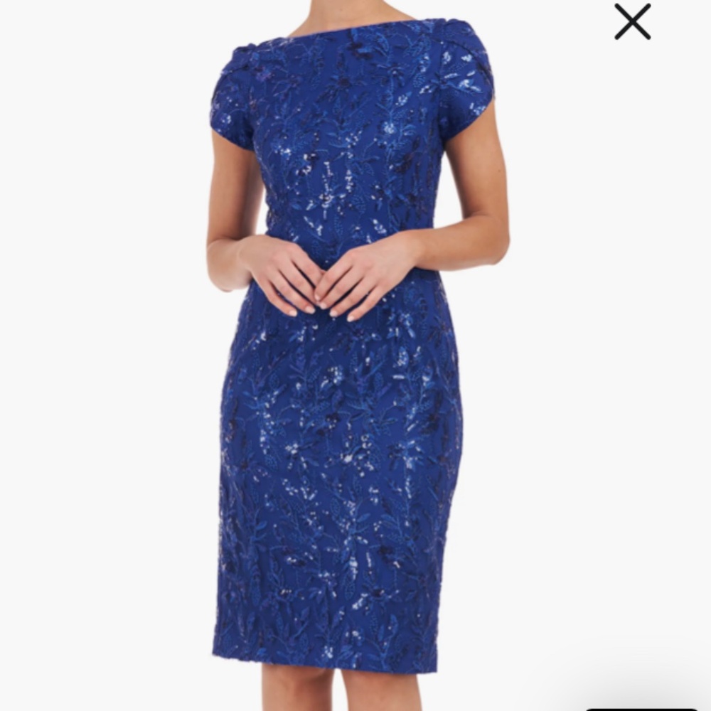 J S COLLECTION Fiona Embroidered Floral Sheath Dress
